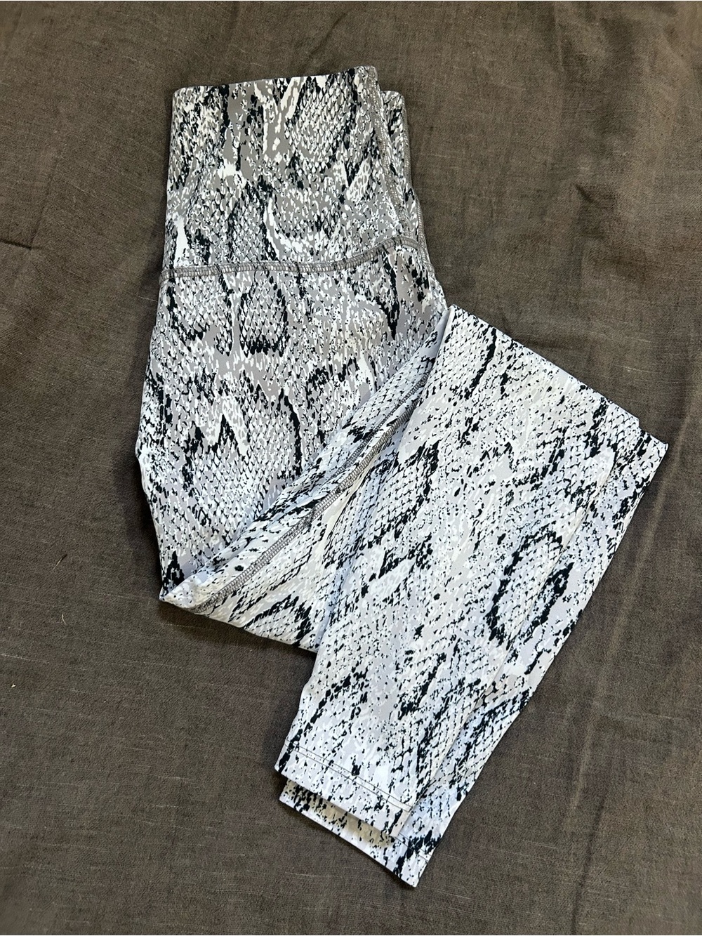 Beyond Yoga White and Black Snake Print High-Rise Leggings